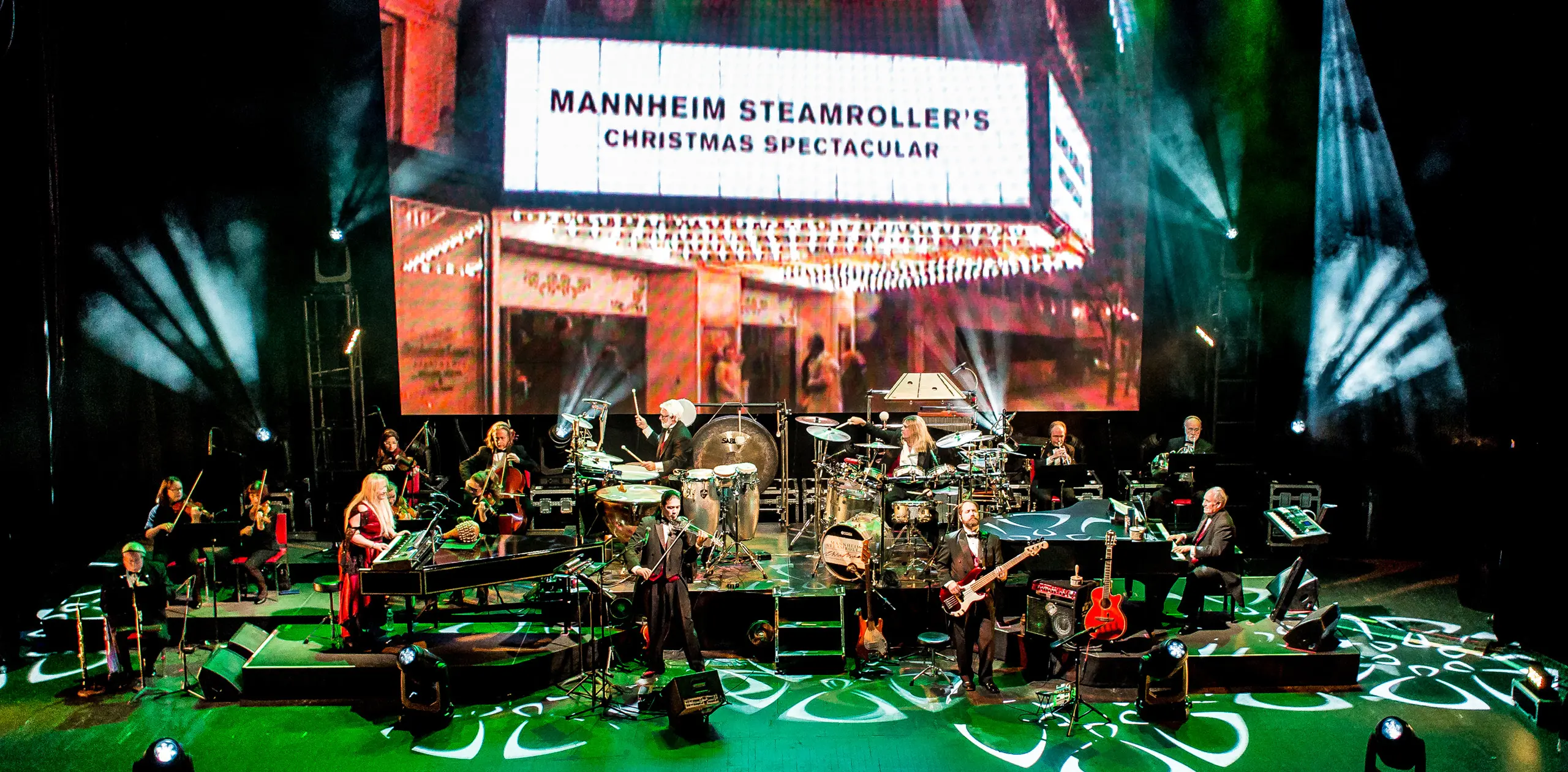 Mannheim Steamroller Christmas by Chip Davis